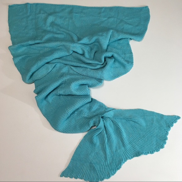 NWT Mermaid Blanket - Picture 3 of 8